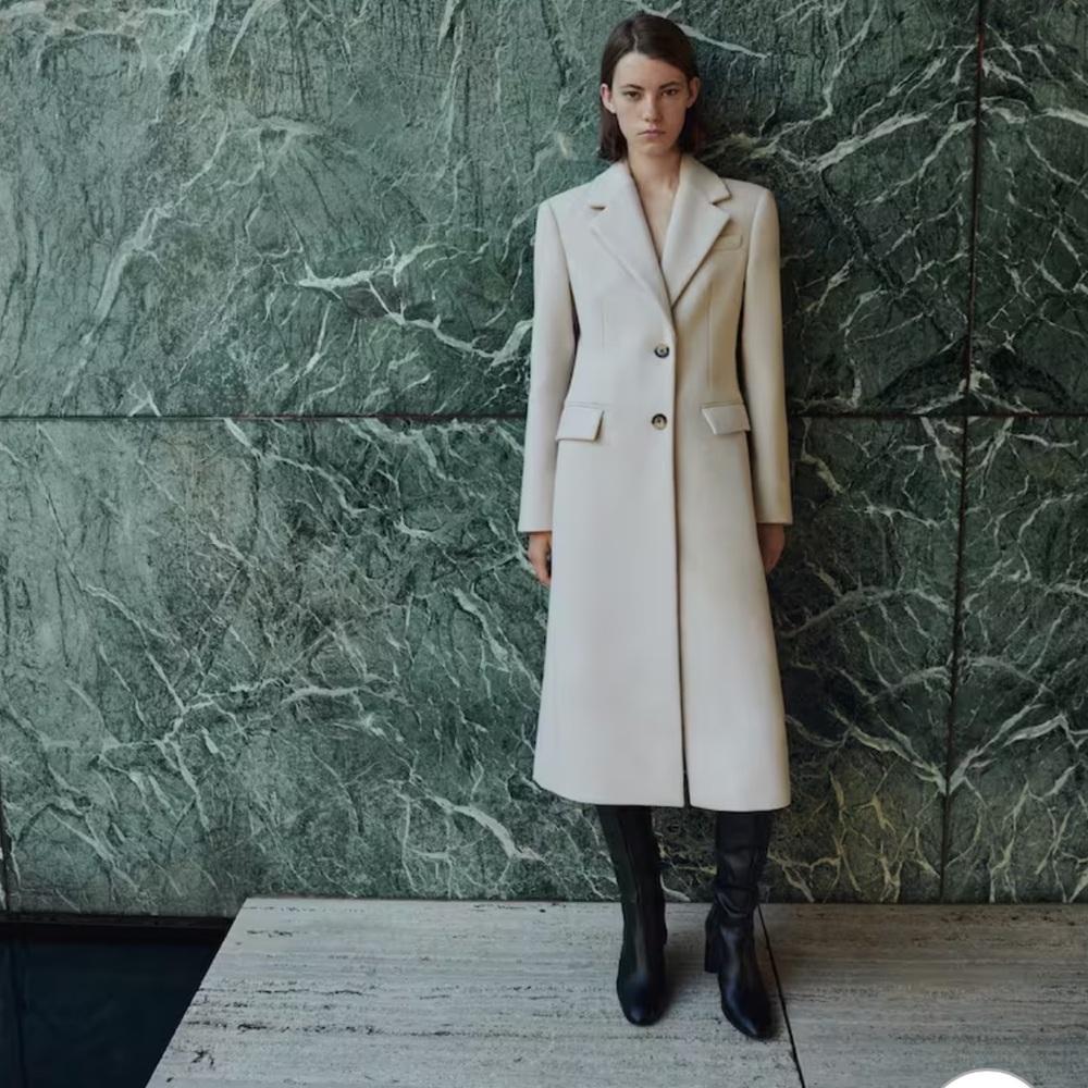 Chic Mango Wool Overcoat, great condition light tan color
